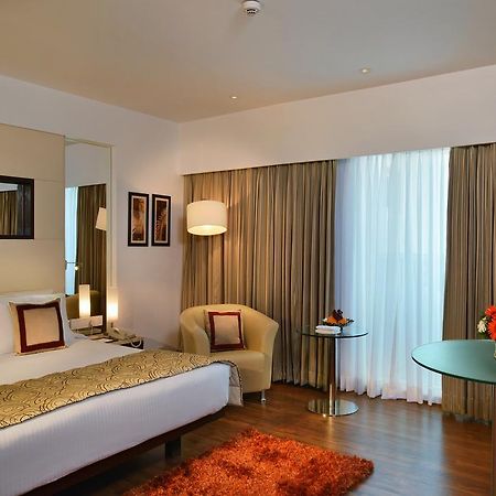 Majestic Court Sarovar Portico Navi Mumbai Exterior photo