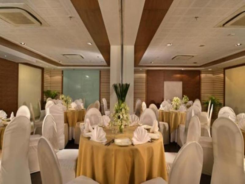 Majestic Court Sarovar Portico Navi Mumbai Exterior photo