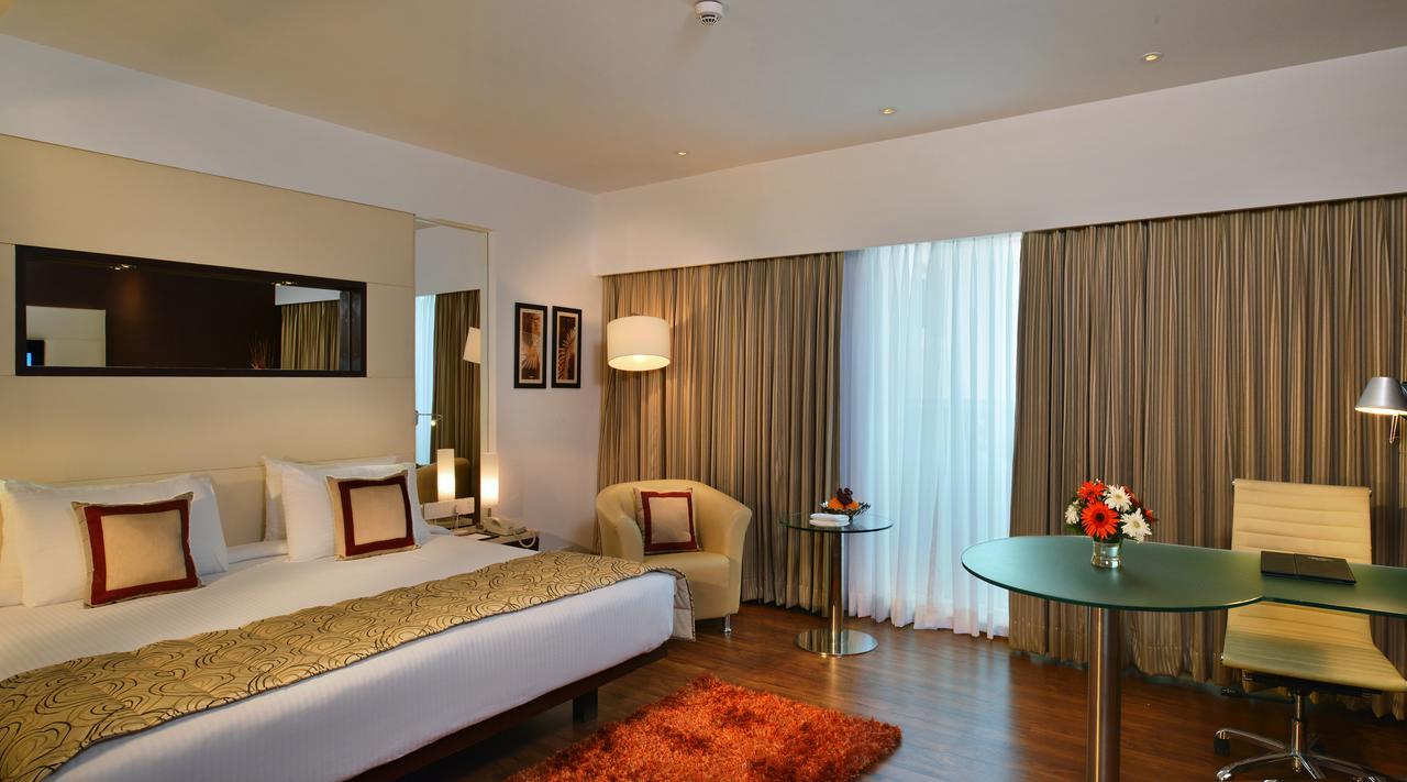 Majestic Court Sarovar Portico Navi Mumbai Exterior photo
