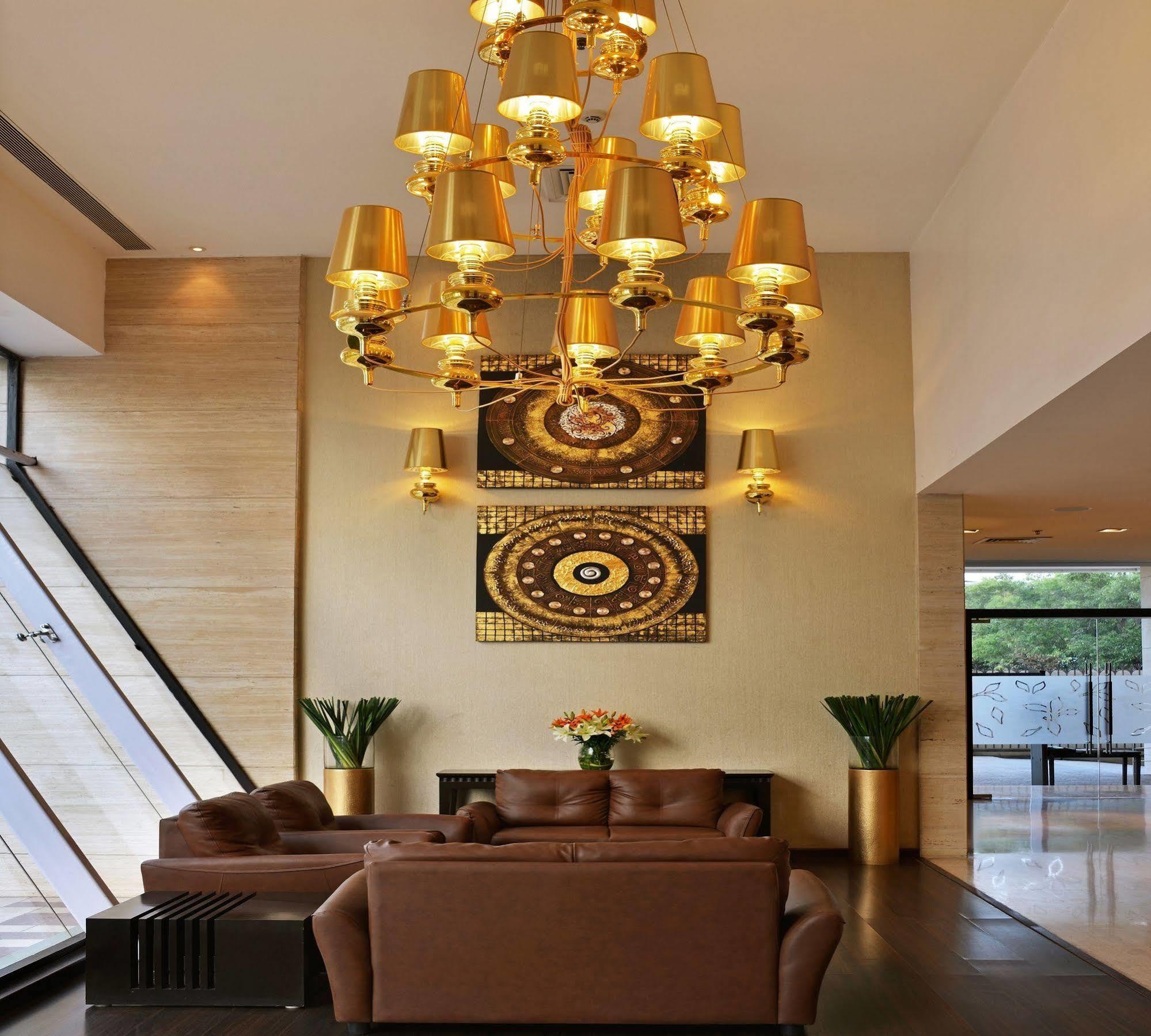 Majestic Court Sarovar Portico Navi Mumbai Exterior photo